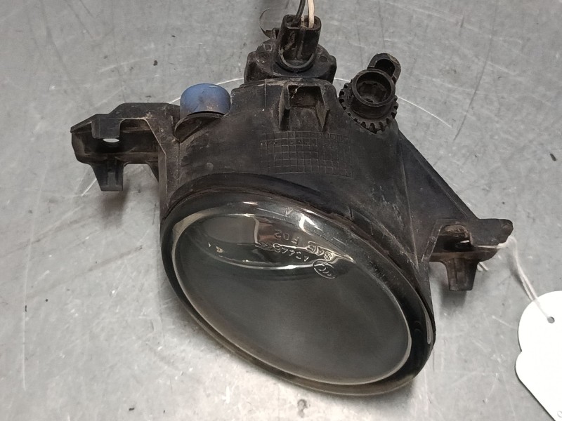Recambio de faro antiniebla izquierdo para nissan qashqai i (j10, nj10) 2.0 dci a las 4 ruedas referencia OEM IAM 261558990A  
