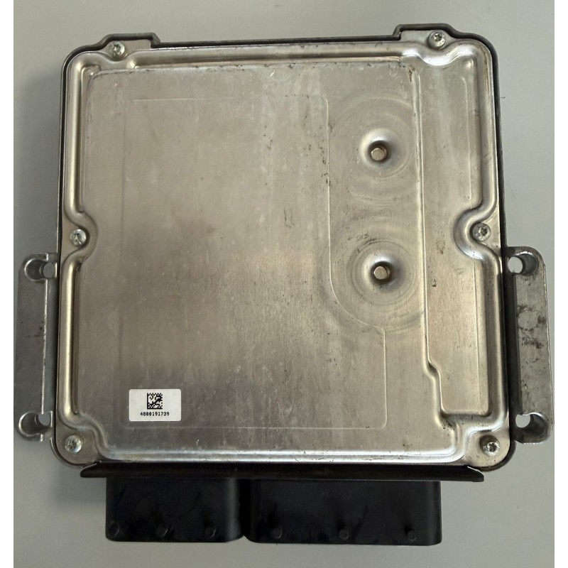 Recambio de centralita motor uce para renault trucks mascott caja/chasis 150.35 referencia OEM IAM 23710LE00C 0281033718 