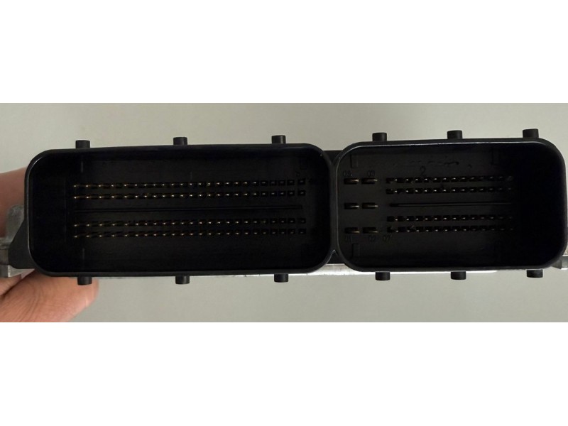 Recambio de centralita motor uce para renault trucks mascott caja/chasis 150.35 referencia OEM IAM 23710LE00C 0281033718 