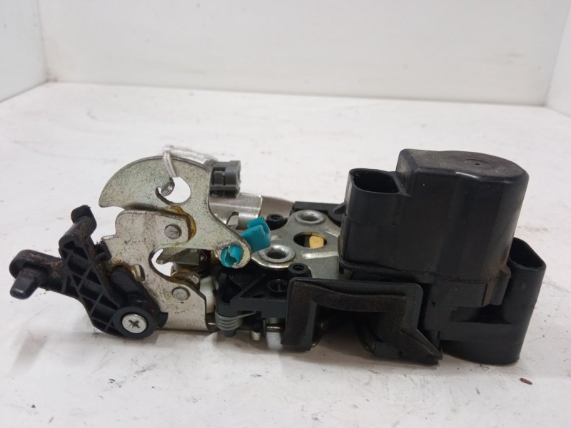 Recambio de cerradura puerta trasera derecha para chevrolet aveo / kalos hatchback (t250, t255) 1.4 referencia OEM IAM   