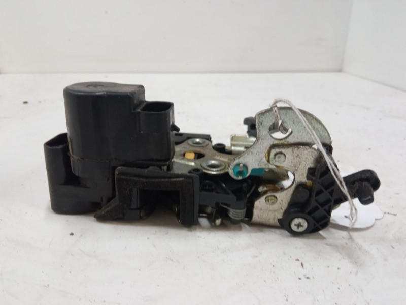 Recambio de cerradura puerta trasera izquierda para chevrolet aveo / kalos hatchback (t250, t255) 1.4 referencia OEM IAM   