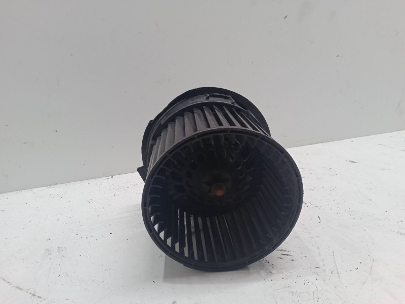 Recambio de motor calefaccion para renault clio iv (bh_) 1.5 dci 90 referencia OEM IAM   