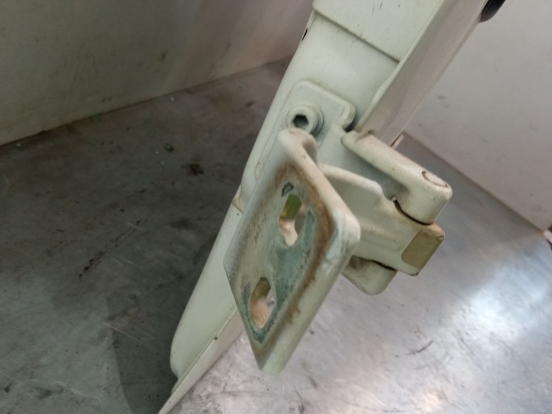 Recambio de porton trasero izquierdo para fiat doblo cargo (263_) 1.3 d multijet referencia OEM IAM   