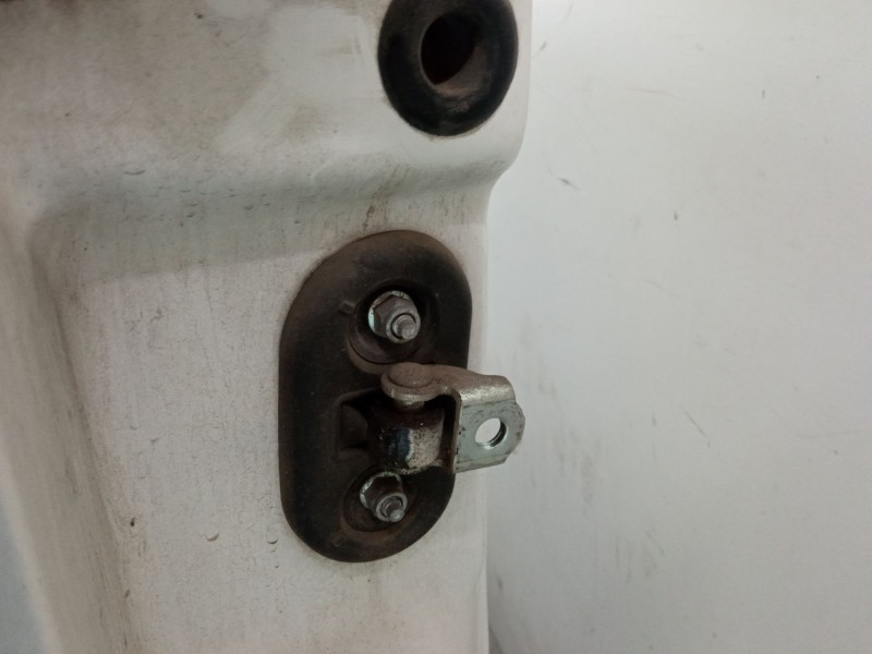 Recambio de puerta delantera derecha para fiat doblo cargo (263_) 1.3 d multijet referencia OEM IAM   