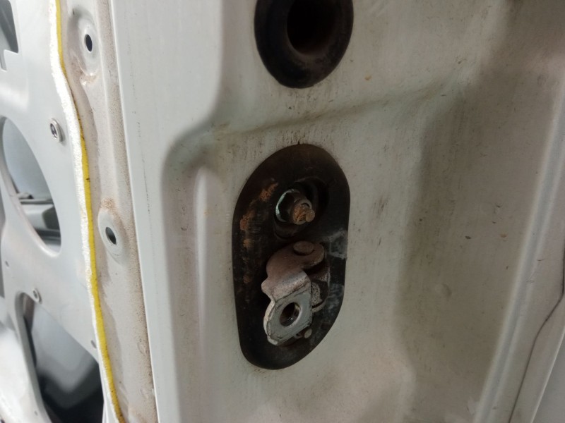 Recambio de puerta delantera izquierda para fiat doblo cargo (263_) 1.3 d multijet referencia OEM IAM   