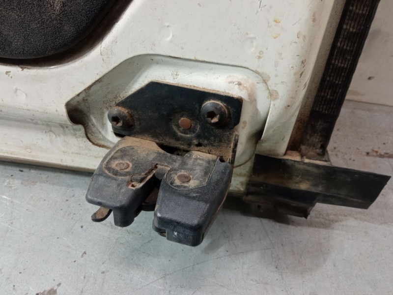 Recambio de porton trasero derecho para fiat doblo cargo (263_) 1.3 d multijet referencia OEM IAM   