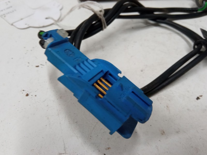 Recambio de anclaje cinturon delantero izquierdo para citroën c3 pluriel (hb_) 1.4 referencia OEM IAM   