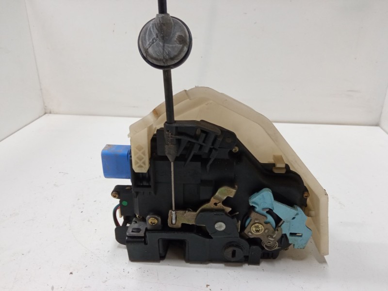 Recambio de cerradura puerta trasera derecha para volkswagen golf v (1k1) 1.9 tdi 4motion referencia OEM IAM   