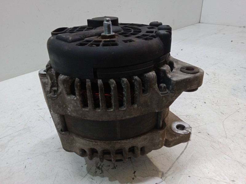 Recambio de alternador para ssangyong korando (ck) 2.0 e-xdi referencia OEM IAM   