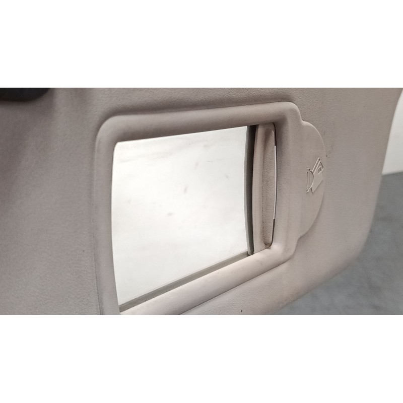 Recambio de parasol izquierdo para renault clio iii (br0/1, cr0/1) 1.5 dci (c/br0g, c/br1g) referencia OEM IAM   