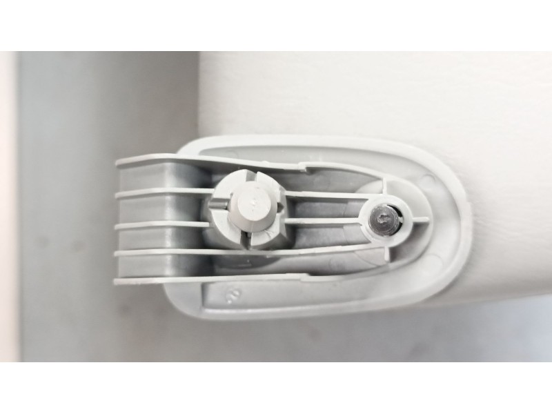 Recambio de parasol izquierdo para opel vivaro a furgoneta (x83) 1.9 dti (f7) referencia OEM IAM   