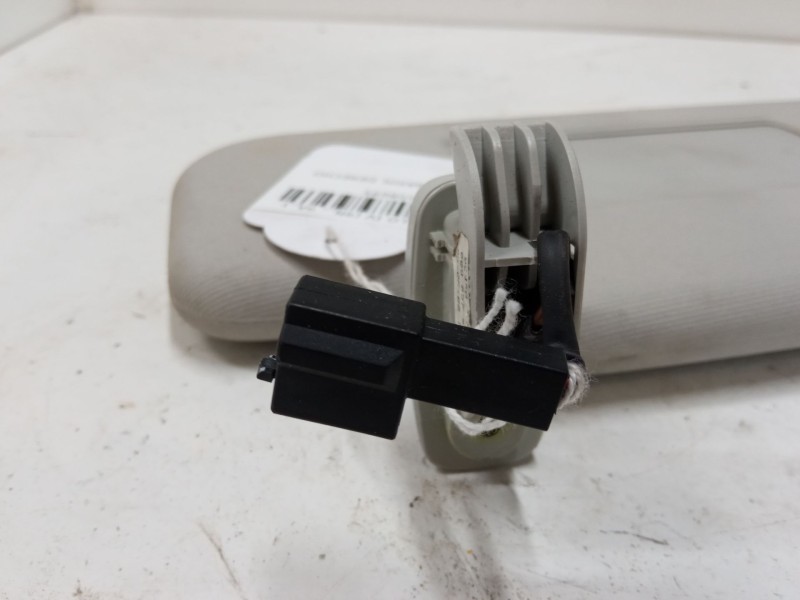 Recambio de parasol derecho para volkswagen polo iv (9n_, 9a_) 1.4 tdi referencia OEM IAM   