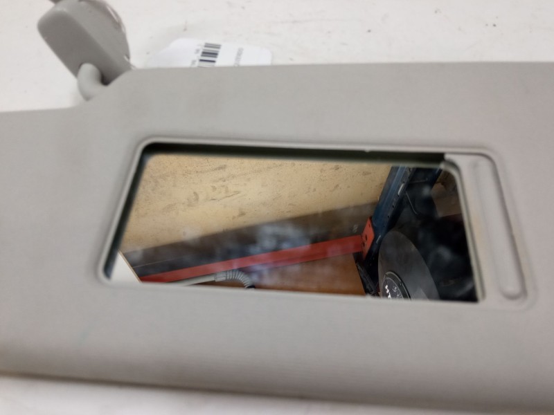 Recambio de parasol izquierdo para volkswagen polo iv (9n_, 9a_) 1.4 tdi referencia OEM IAM   