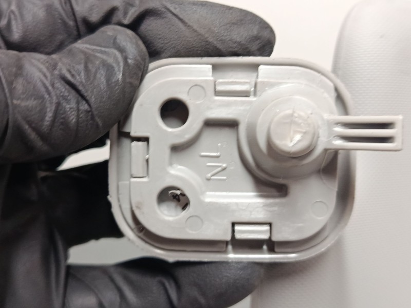 Recambio de parasol izquierdo para kia sportage iv (ql, qle) 1.7 crdi referencia OEM IAM   