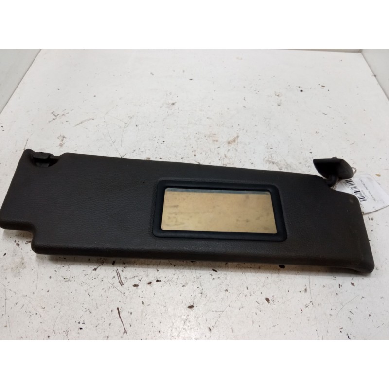 Recambio de parasol derecho para renault clio i (b/c57_, 5/357_) 1.2 (5/357y, 5/357k) referencia OEM IAM   