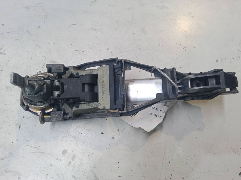 Recambio de maneta exterior puerta delantera izquierda para volkswagen bora i (1j2) 2.0 referencia OEM IAM   
