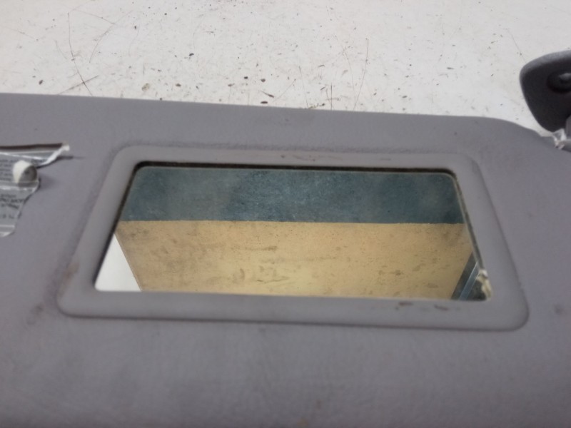 Recambio de parasol derecho para renault clio ii (bb_, cb_) 1.9 dti (b/cb0u) referencia OEM IAM   