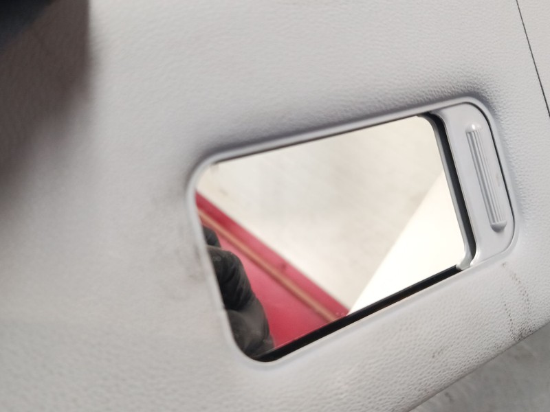 Recambio de parasol izquierdo para bmw 1 (e87) 116 i referencia OEM IAM   