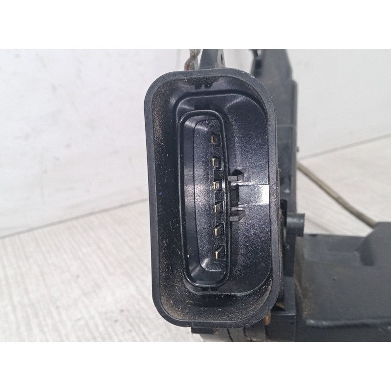 Recambio de cerradura puerta delantera izquierda para toyota corolla verso (_e12_) 2.0 d-4d (cde120_) referencia OEM IAM   
