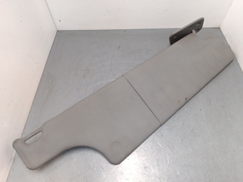 Recambio de parasol derecho para renault master ii furgoneta (fd) 2.5 dci referencia OEM IAM   