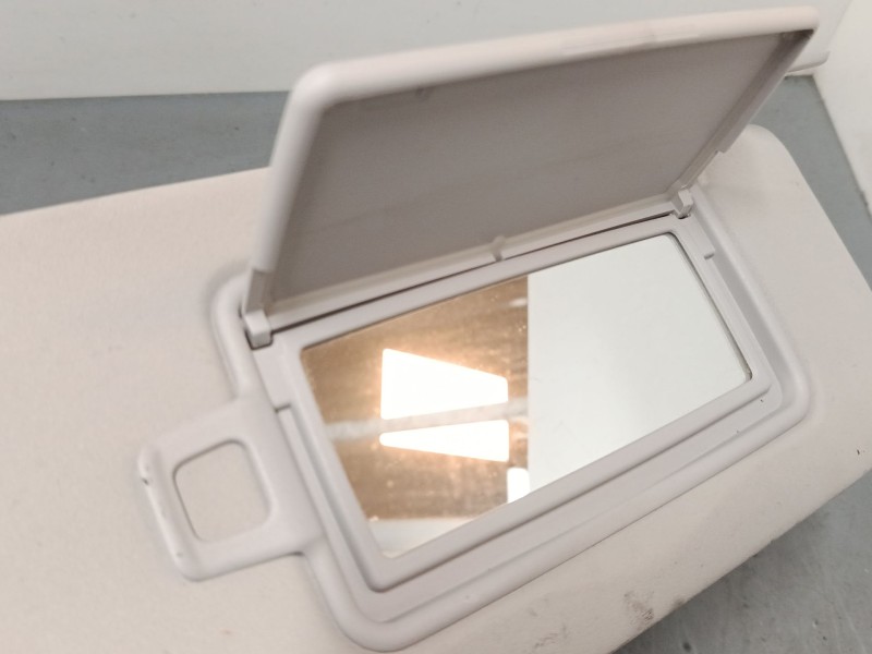 Recambio de parasol derecho para toyota aygo (_b4_) 1.0 (kgb40) referencia OEM IAM   