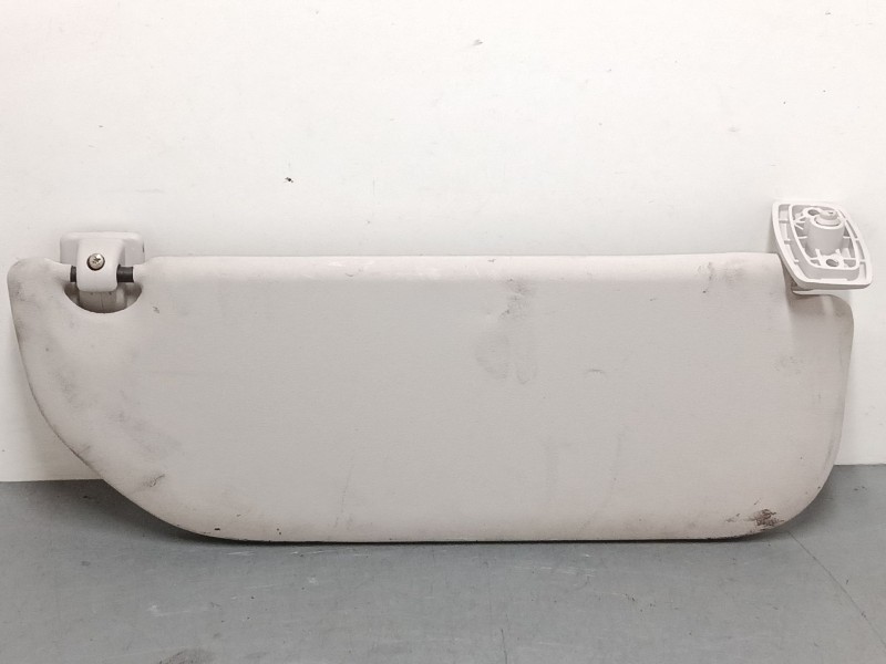 Recambio de parasol izquierdo para toyota aygo (_b4_) 1.0 (kgb40) referencia OEM IAM   