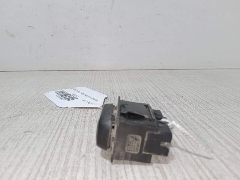 Recambio de mando elevalunas trasero derecho para citroën xsara (n1) 2.0 hdi 90 referencia OEM IAM   