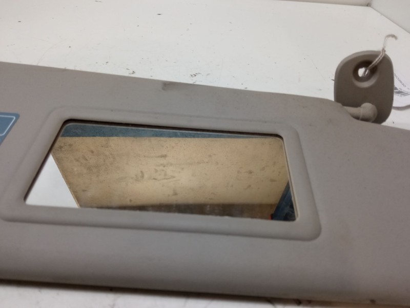 Recambio de parasol derecho para dacia sandero (bs_) 1.6 mpi 85 (bs03) referencia OEM IAM   