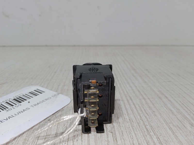 Recambio de mando elevalunas trasero derecho para citroën xsara (n1) 2.0 hdi 90 referencia OEM IAM   