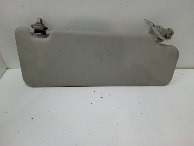 Recambio de parasol izquierdo para dacia sandero (bs_) 1.6 mpi 85 (bs03) referencia OEM IAM   