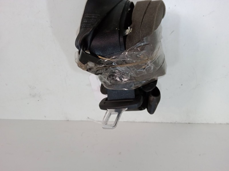 Recambio de cinturon seguridad trasero derecho para peugeot 308 ii (lb_, lp_, lw_, lh_, l3_) 1.2 thp 110 referencia OEM IAM   