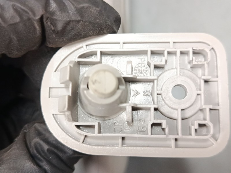 Recambio de parasol izquierdo para peugeot 207/207+ (wa_, wc_) 1.6 hdi referencia OEM IAM   