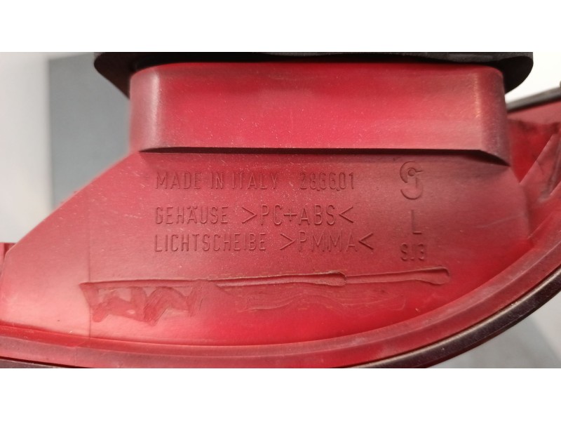 Recambio de piloto trasero izquierdo para audi a2 (8z0) 1.4 tdi referencia OEM IAM   