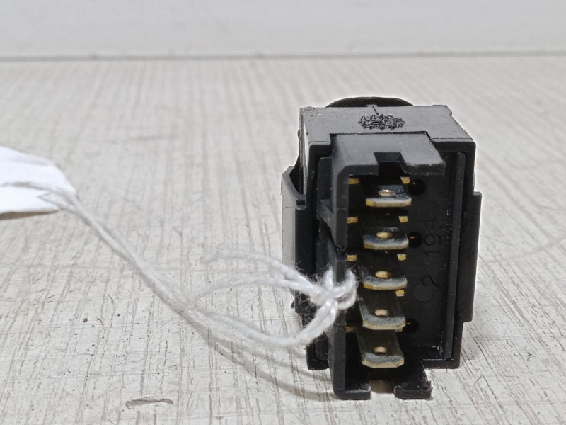 Recambio de mando elevalunas trasero izquierdo para citroën xsara (n1) 2.0 hdi 90 referencia OEM IAM   