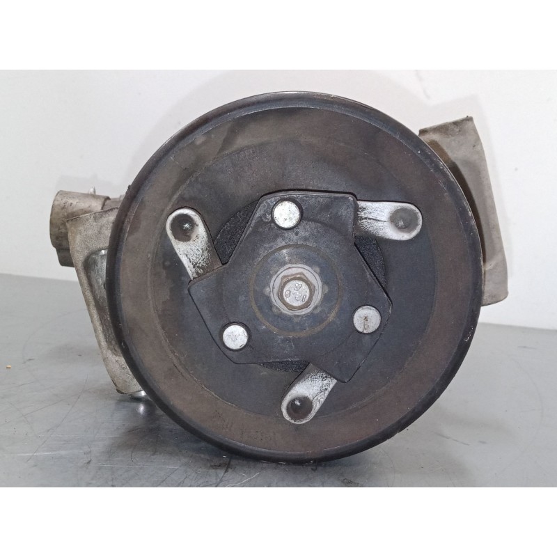 Recambio de compresor a/a para volkswagen polo v (6r1, 6c1) 1.4 tdi referencia OEM IAM 5Q0820803D  
