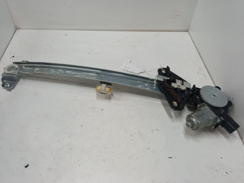 Recambio de elevalunas electrico trasero izquierdo para honda civic viii hatchback (fn, fk) 2.2 ctdi (fk3) referencia OEM IAM   