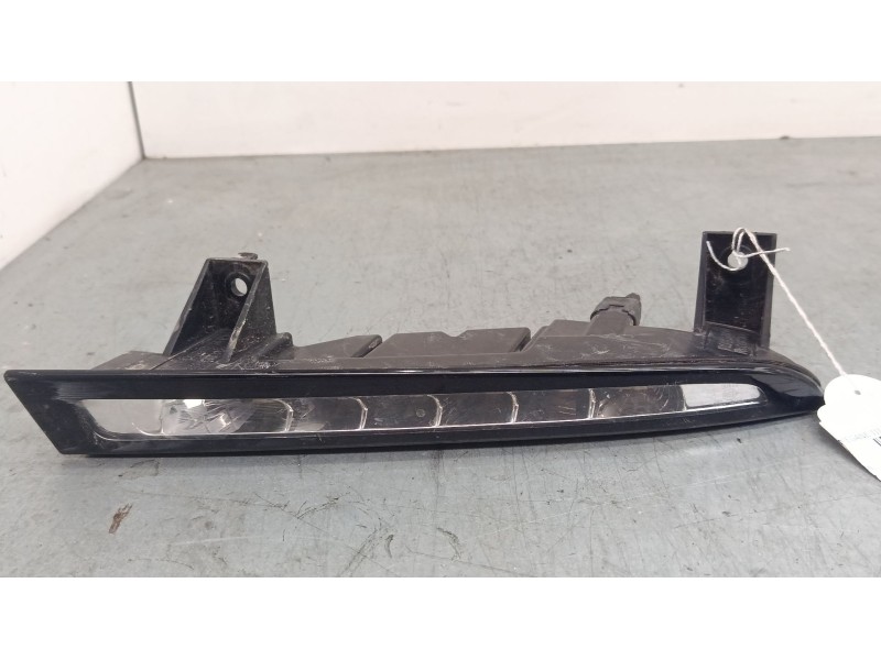 Recambio de faro luz diurna derecho para renault megane iii grandtour (kz0/1) 1.2 tce (kz2b, kz11) referencia OEM IAM 266002887R