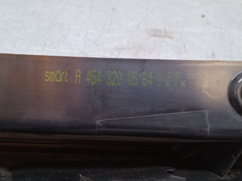 Recambio de piloto trasero izquierdo para smart forfour (454) 1.5 (454.032) referencia OEM IAM A4548200564  