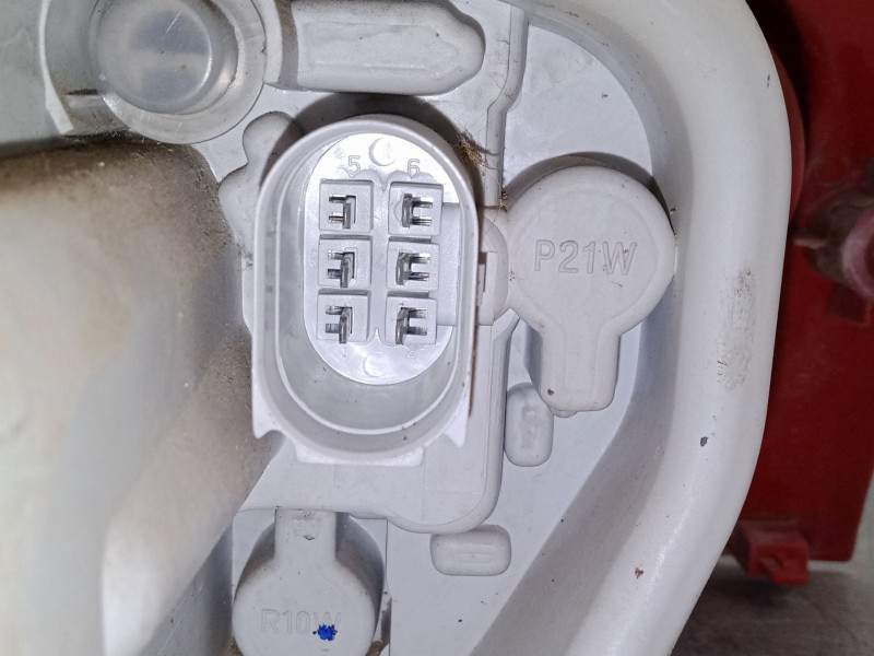 Recambio de piloto trasero derecho para seat ibiza iv sc (6j1, 6p5) 1.6 tdi referencia OEM IAM 6J4945096  