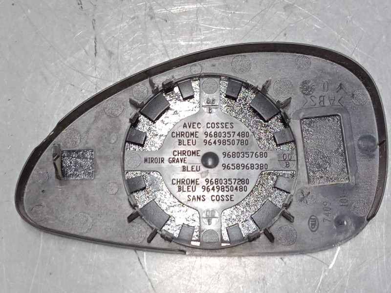 Recambio de cristal retrovisor derecho para citroën c4 i (lc_) 1.4 16v referencia OEM IAM 9680357480  