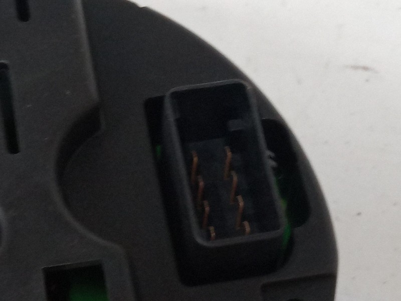 Recambio de cuadro instrumentos para volkswagen polo iv (9n_, 9a_) 1.4 tdi referencia OEM IAM 6Q0920825F  