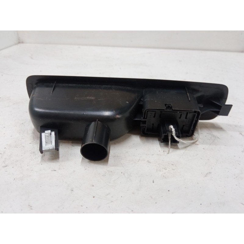 Recambio de mando elevalunas trasero izquierdo para renault megane iii hatchback (bz0/1_, b3_) 1.6 16v (bz1b, bz1h) referencia O