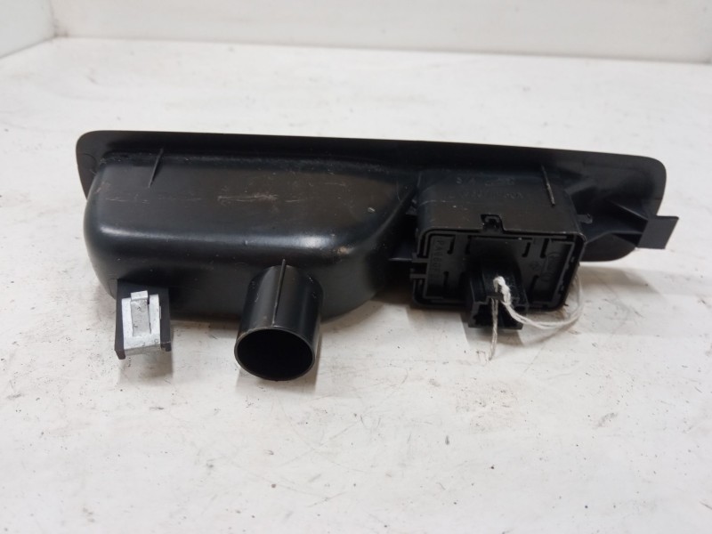 Recambio de mando elevalunas trasero izquierdo para renault megane iii hatchback (bz0/1_, b3_) 1.6 16v (bz1b, bz1h) referencia O