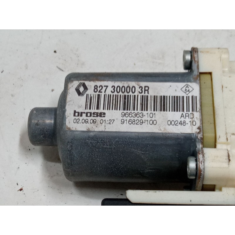 Recambio de elevalunas electrico trasero derecho para renault megane iii hatchback (bz0/1_, b3_) 1.6 16v (bz1b, bz1h) referencia
