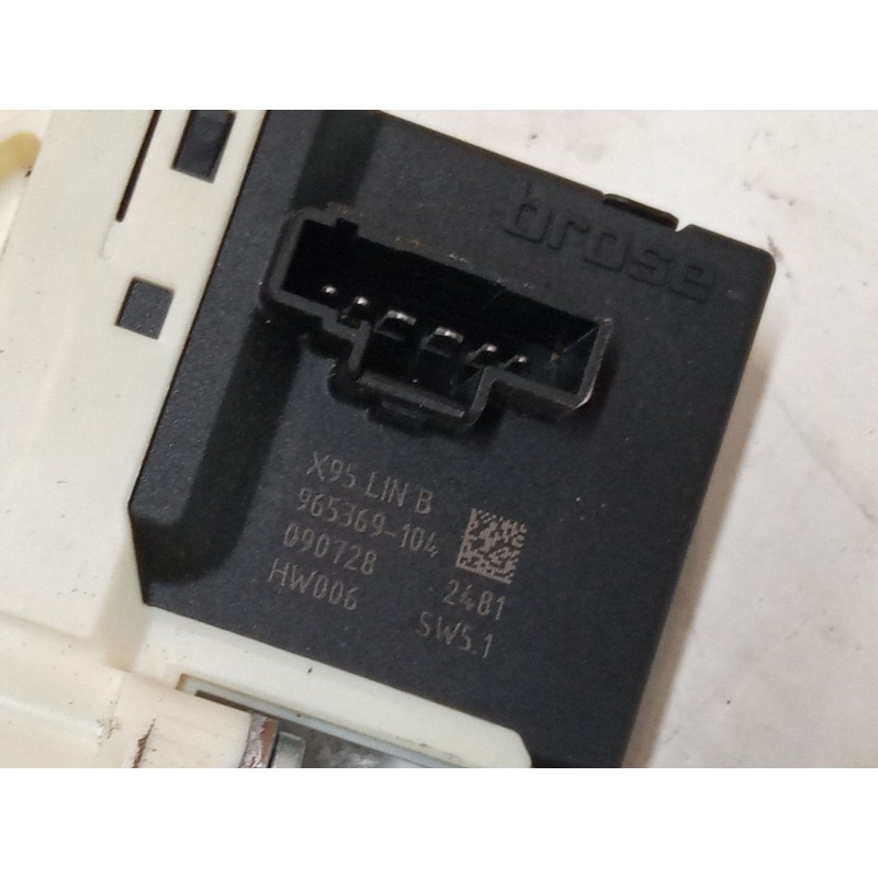 Recambio de elevalunas electrico trasero derecho para renault megane iii hatchback (bz0/1_, b3_) 1.6 16v (bz1b, bz1h) referencia