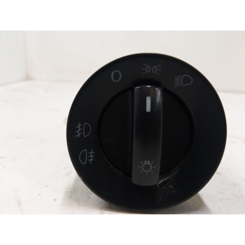 Recambio de conmutador de luces para volkswagen polo iv (9n_, 9a_) 1.4 tdi referencia OEM IAM 6Q0941531C  