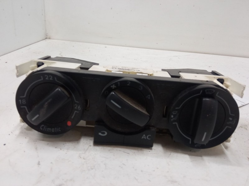 Recambio de mando calefaccion / a/a para volkswagen polo iv (9n_, 9a_) 1.4 tdi referencia OEM IAM 6Q0820045H  