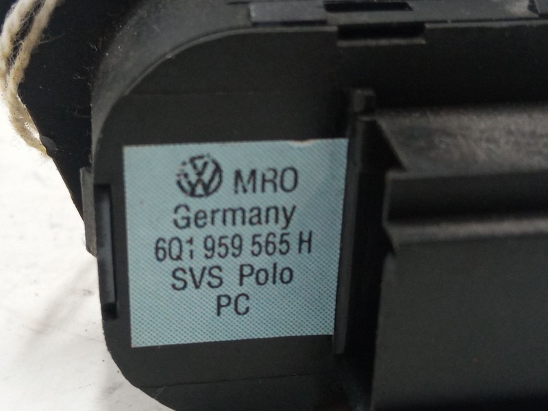 Recambio de mando retrovisor para volkswagen polo iv (9n_, 9a_) 1.4 tdi referencia OEM IAM 6Q1959565H  