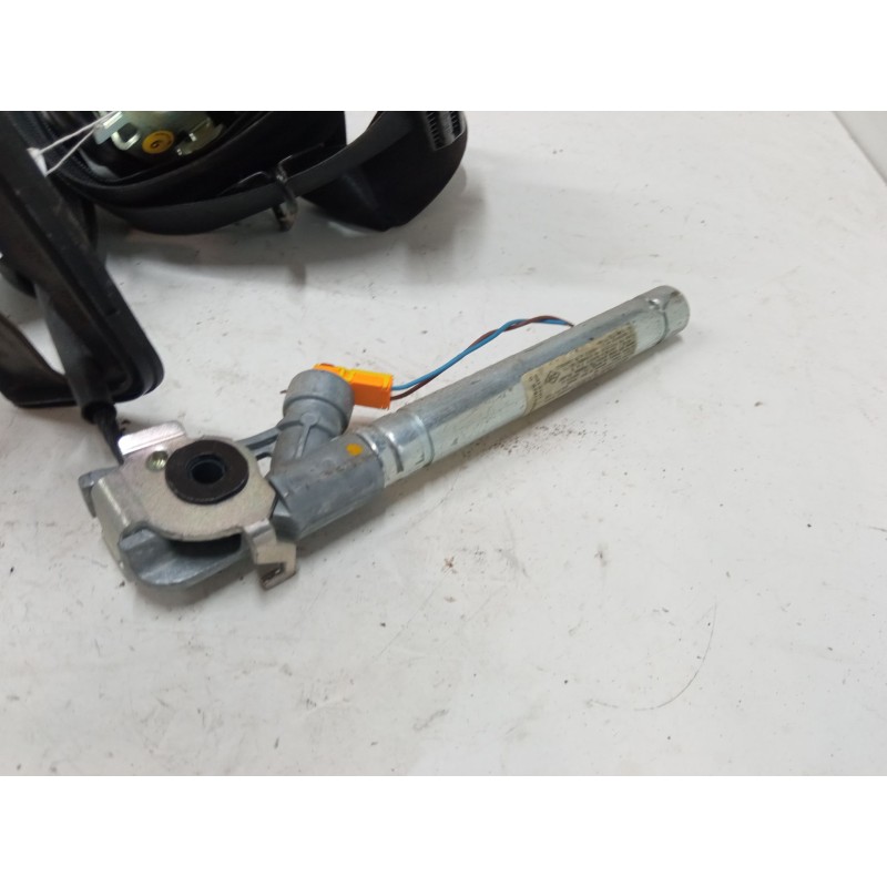 Recambio de cinturon seguridad delantero izquierdo para renault megane iii hatchback (bz0/1_, b3_) 1.6 16v (bz1b, bz1h) referenc