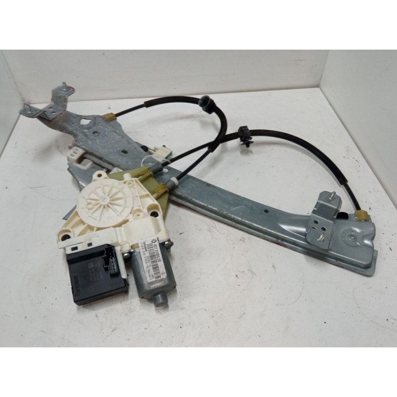 Recambio de elevalunas electrico trasero izquierdo para renault megane iii hatchback (bz0/1_, b3_) 1.6 16v (bz1b, bz1h) referenc